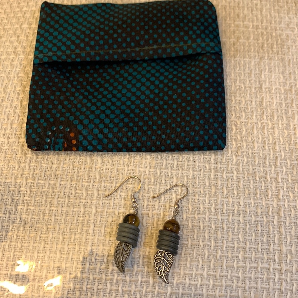 African Fishhook handmade snare earrings made in Africa‎